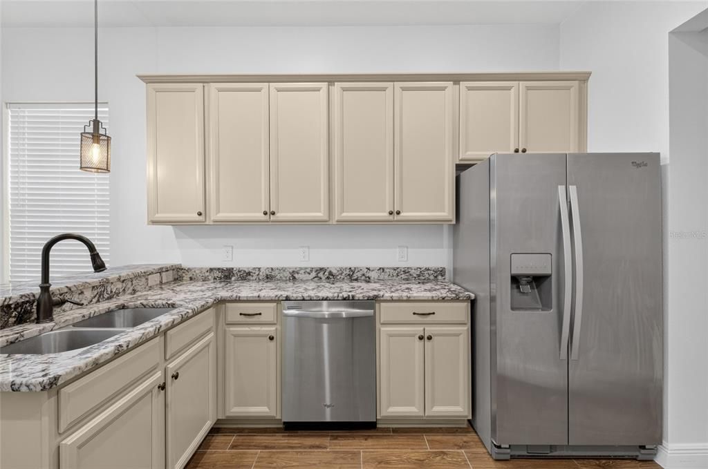 En Venta: $499,999 (3 camas, 2 baños, 2039 Pies cuadrados)