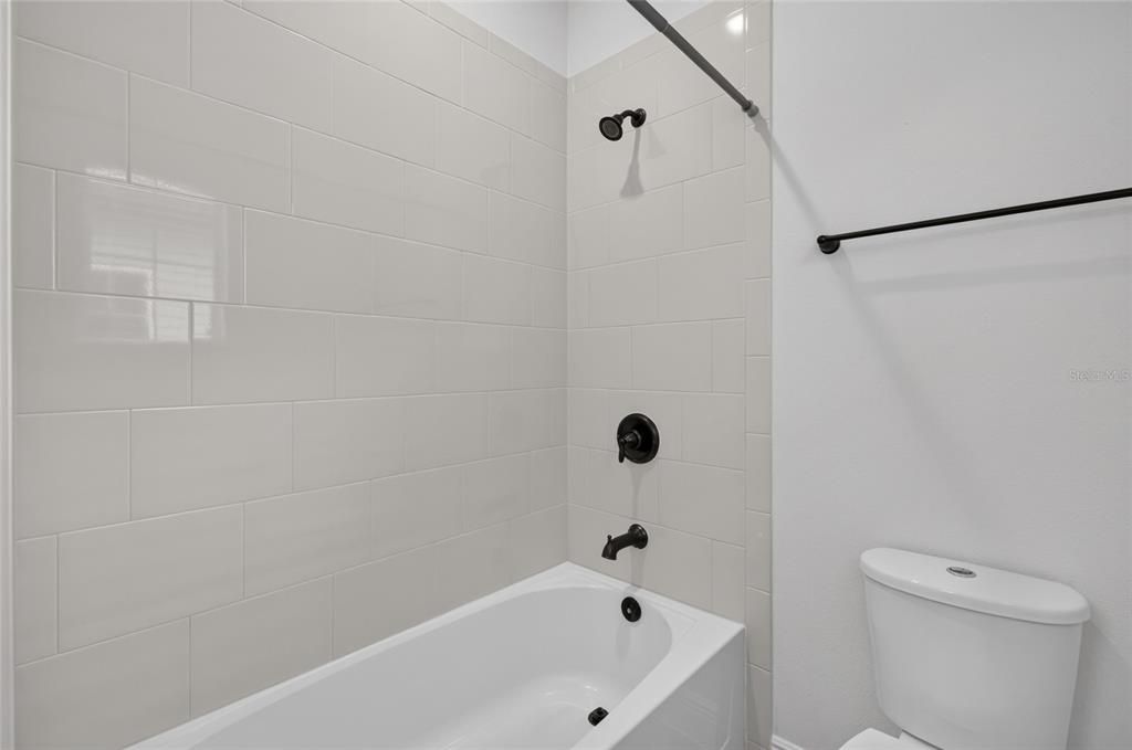 En Venta: $499,999 (3 camas, 2 baños, 2039 Pies cuadrados)