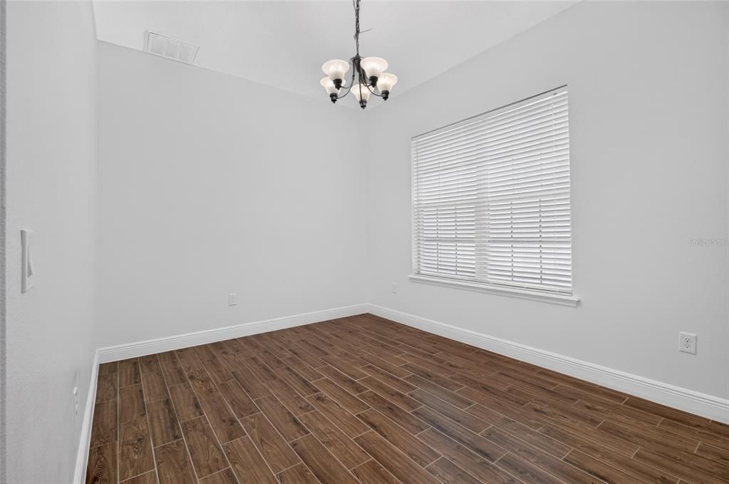 En Venta: $499,999 (3 camas, 2 baños, 2039 Pies cuadrados)