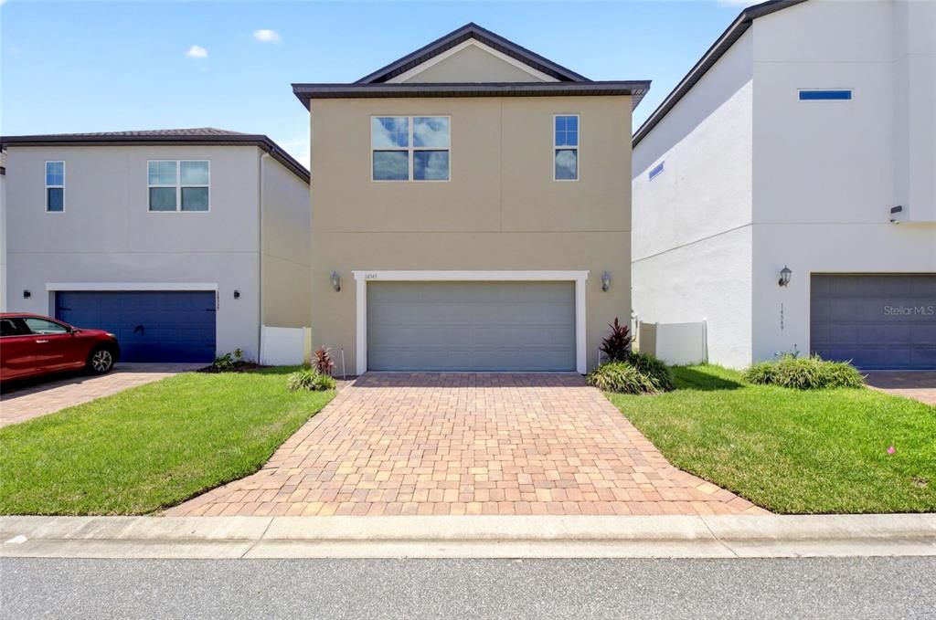 En Venta: $499,999 (3 camas, 2 baños, 2039 Pies cuadrados)