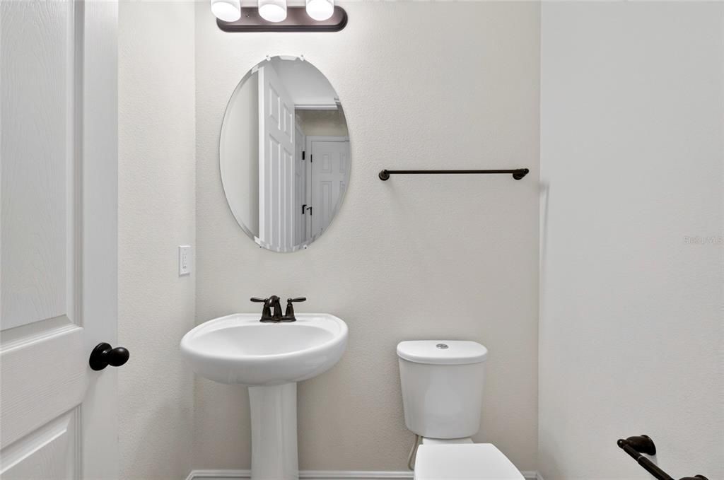 En Venta: $499,999 (3 camas, 2 baños, 2039 Pies cuadrados)