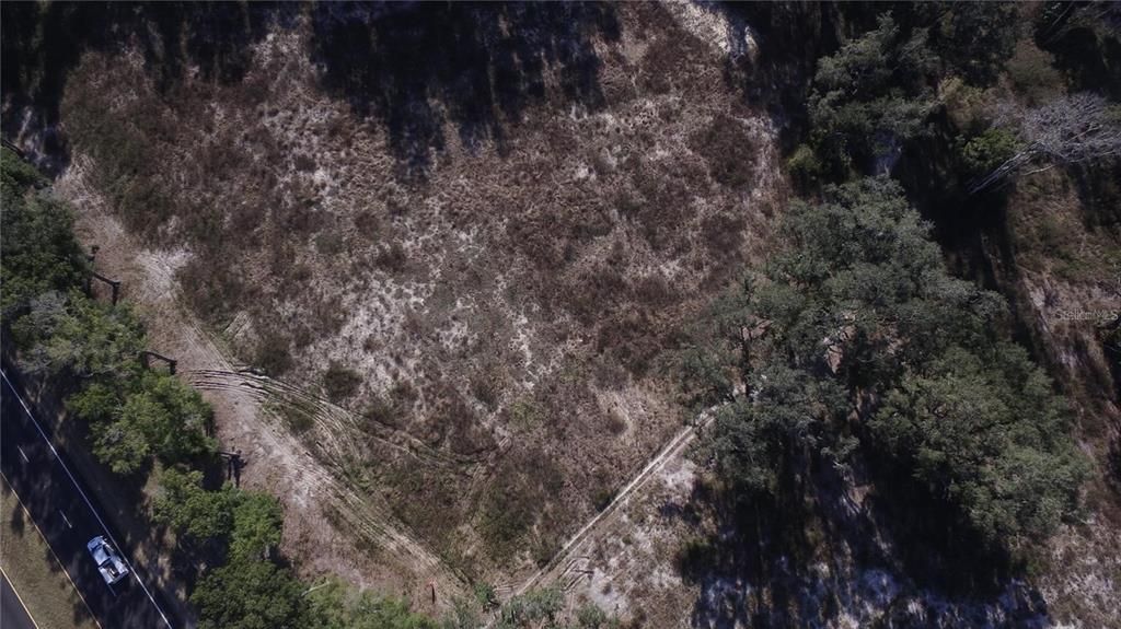 На продажу: $599,900 (12.04 acres)
