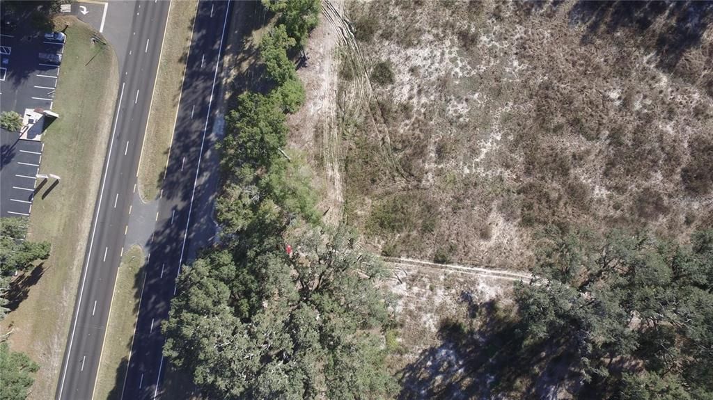 На продажу: $599,900 (12.04 acres)