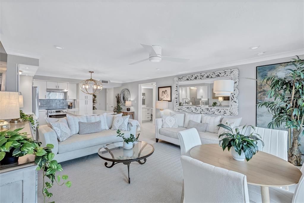 For Sale: $589,000 (2 beds, 2 baths, 1220 Square Feet)