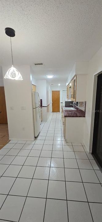 For Rent: $1,850 (2 beds, 2 baths, 848 Square Feet)