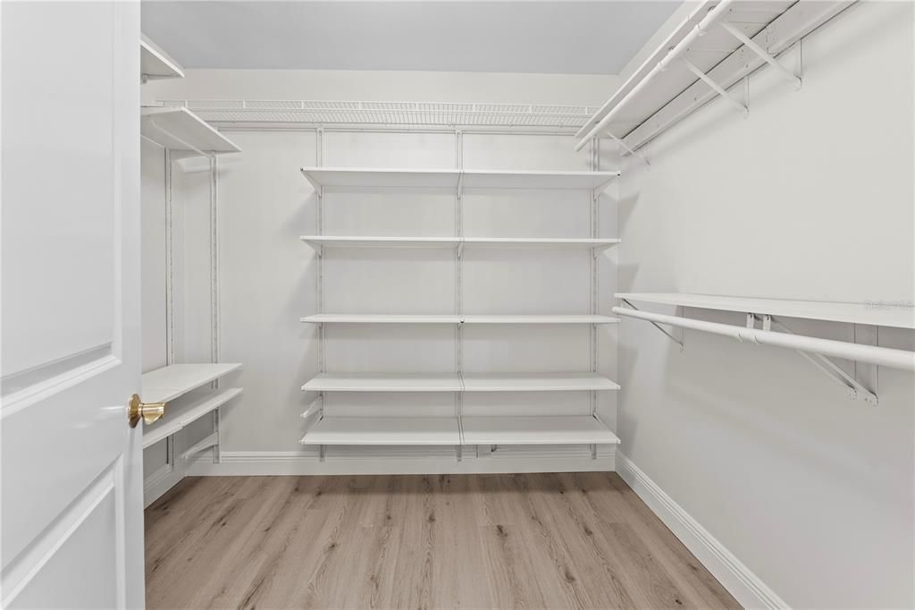 На продажу: $879,000 (3 спален, 3 ванн, 1996 Квадратных фут)