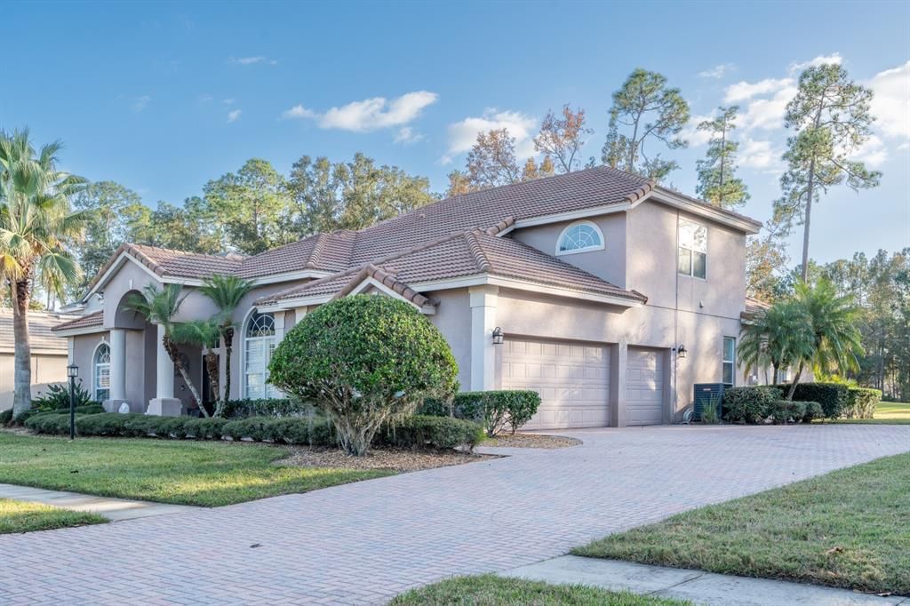 For Sale: $925,000 (4 beds, 3 baths, 3289 Square Feet)