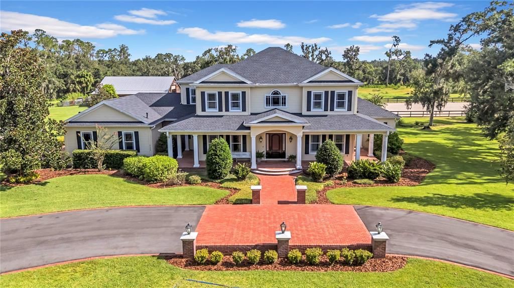 For Sale: $1,850,000 (5 beds, 4 baths, 5777 Square Feet)