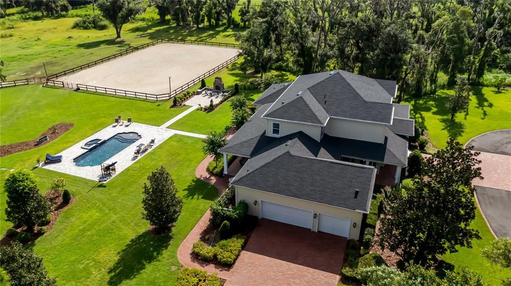 For Sale: $1,850,000 (5 beds, 4 baths, 5777 Square Feet)