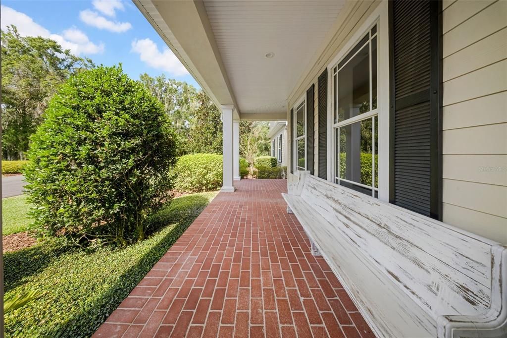 For Sale: $1,850,000 (5 beds, 4 baths, 5777 Square Feet)