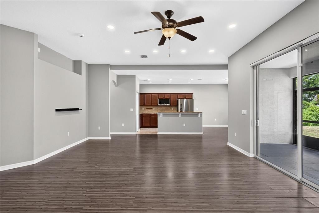 For Sale: $320,000 (3 beds, 2 baths, 1795 Square Feet)