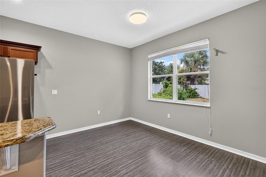 For Sale: $320,000 (3 beds, 2 baths, 1795 Square Feet)