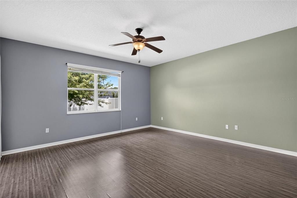 For Sale: $320,000 (3 beds, 2 baths, 1795 Square Feet)