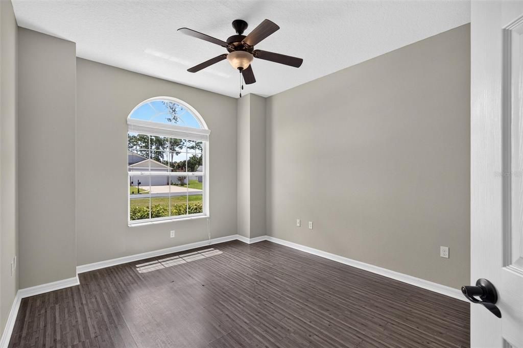 For Sale: $320,000 (3 beds, 2 baths, 1795 Square Feet)