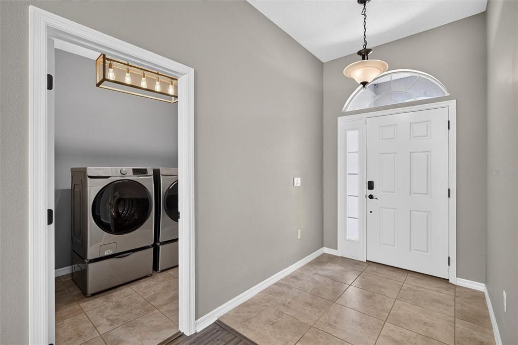 For Sale: $320,000 (3 beds, 2 baths, 1795 Square Feet)