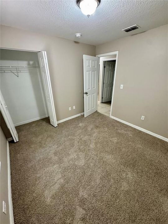 For Sale: $305,000 (3 beds, 2 baths, 1200 Square Feet)