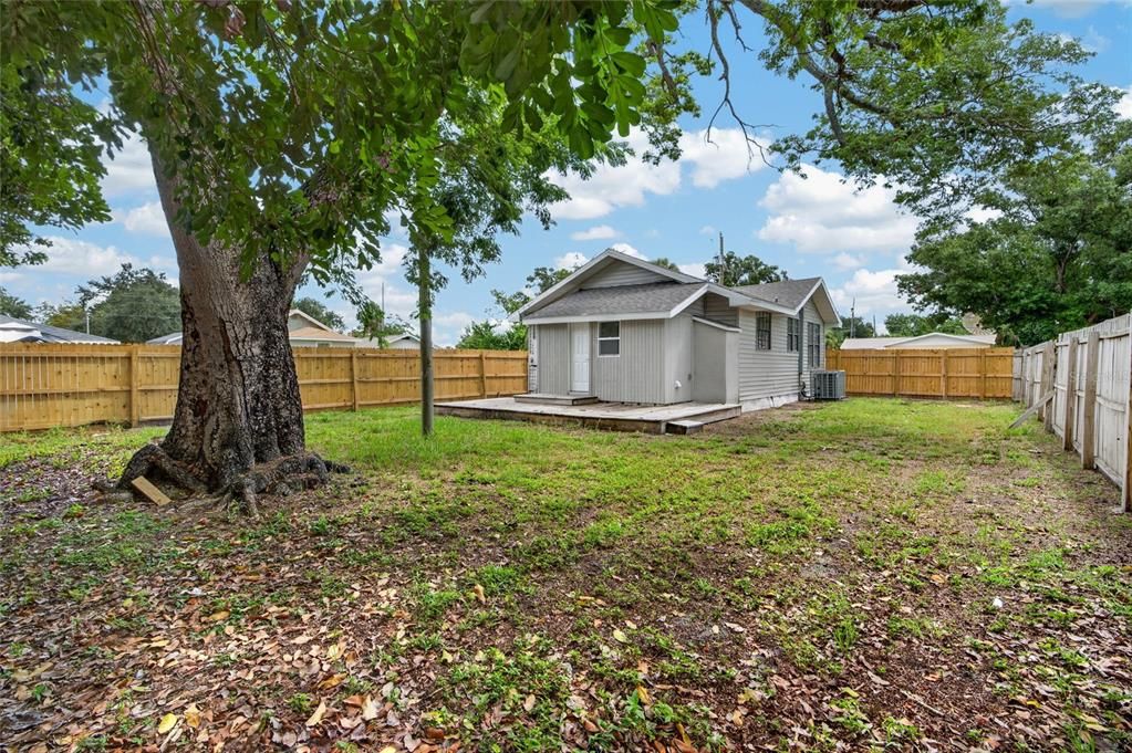 En Venta: $285,000 (4 camas, 1 baños, 1204 Pies cuadrados)