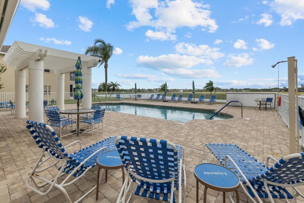 For Sale: $189,000 (2 beds, 2 baths, 1313 Square Feet)