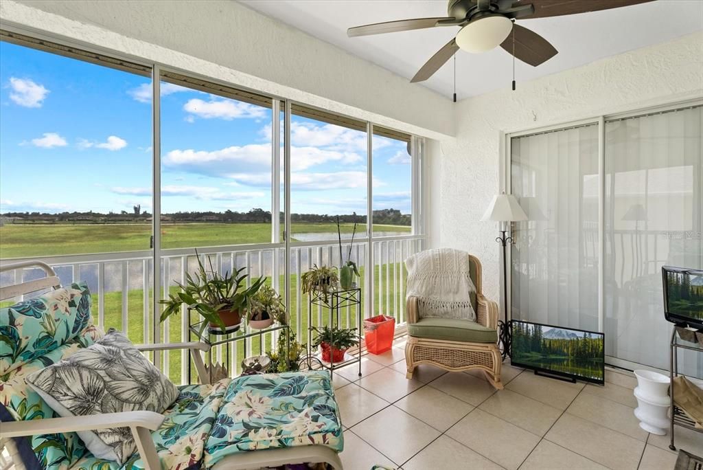 For Sale: $189,000 (2 beds, 2 baths, 1313 Square Feet)