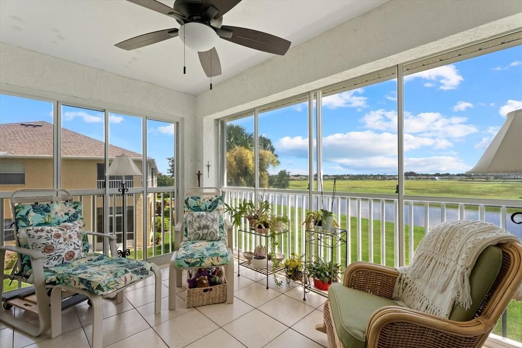 For Sale: $189,000 (2 beds, 2 baths, 1313 Square Feet)
