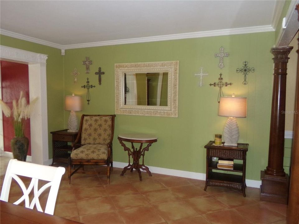 For Sale: $1,200,000 (4 beds, 2 baths, 2320 Square Feet)