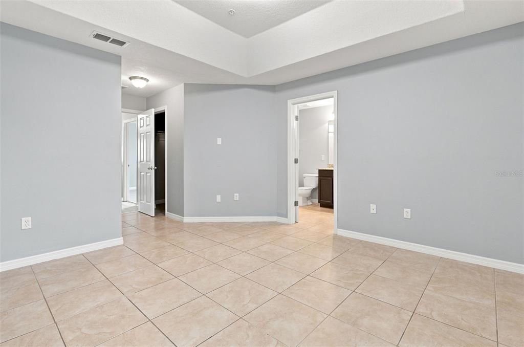 For Rent: $2,650 (3 beds, 2 baths, 1733 Square Feet)