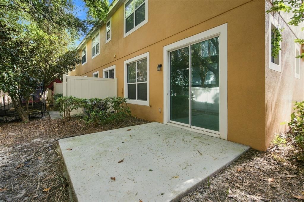 For Rent: $2,650 (3 beds, 2 baths, 1733 Square Feet)