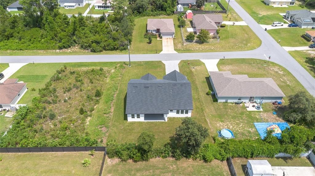 For Sale: $334,900 (4 beds, 2 baths, 2040 Square Feet)