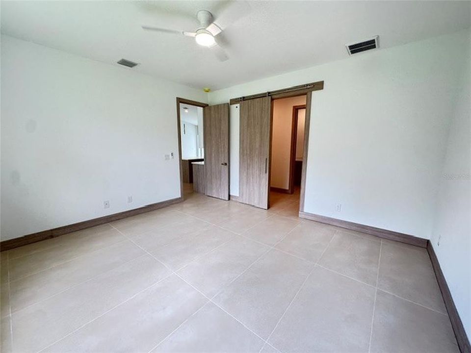 For Sale: $405,000 (3 beds, 2 baths, 1768 Square Feet)