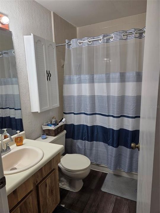 For Sale: $145,000 (2 beds, 2 baths, 912 Square Feet)