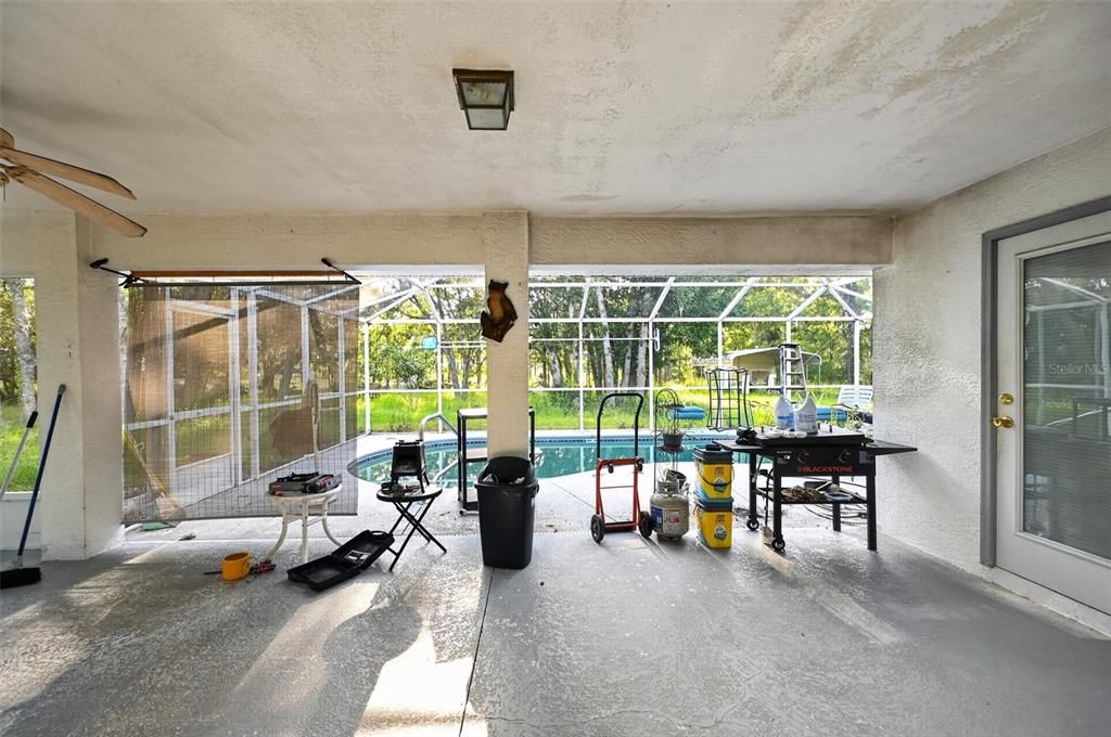 En Venta: $379,000 (3 camas, 2 baños, 2044 Pies cuadrados)