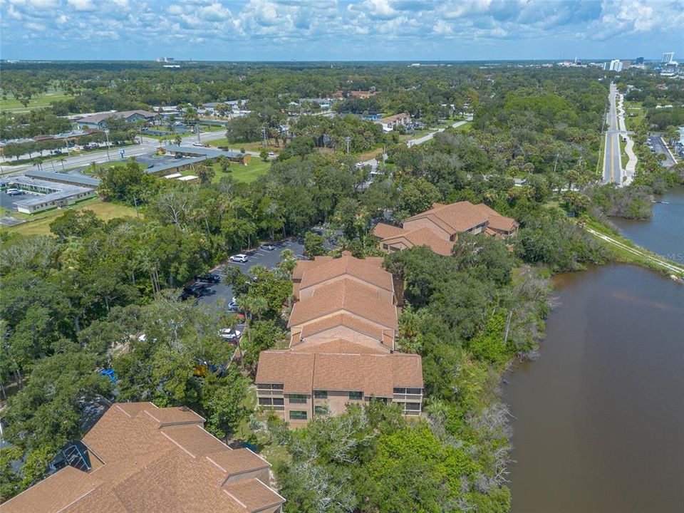 For Sale: $140,999 (2 beds, 2 baths, 1010 Square Feet)