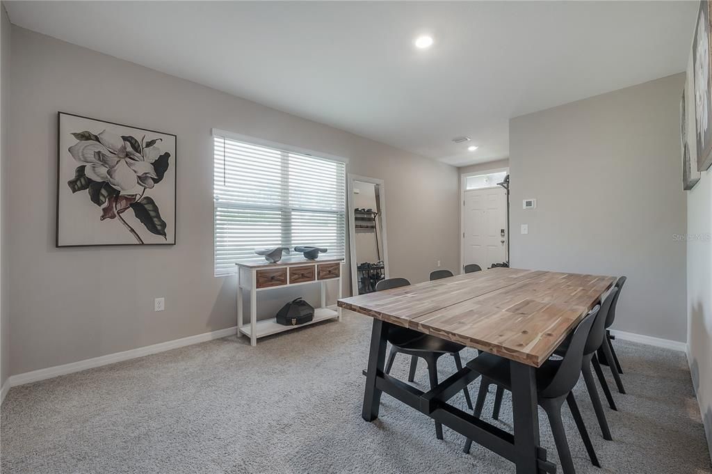 For Sale: $385,000 (3 beds, 2 baths, 1516 Square Feet)