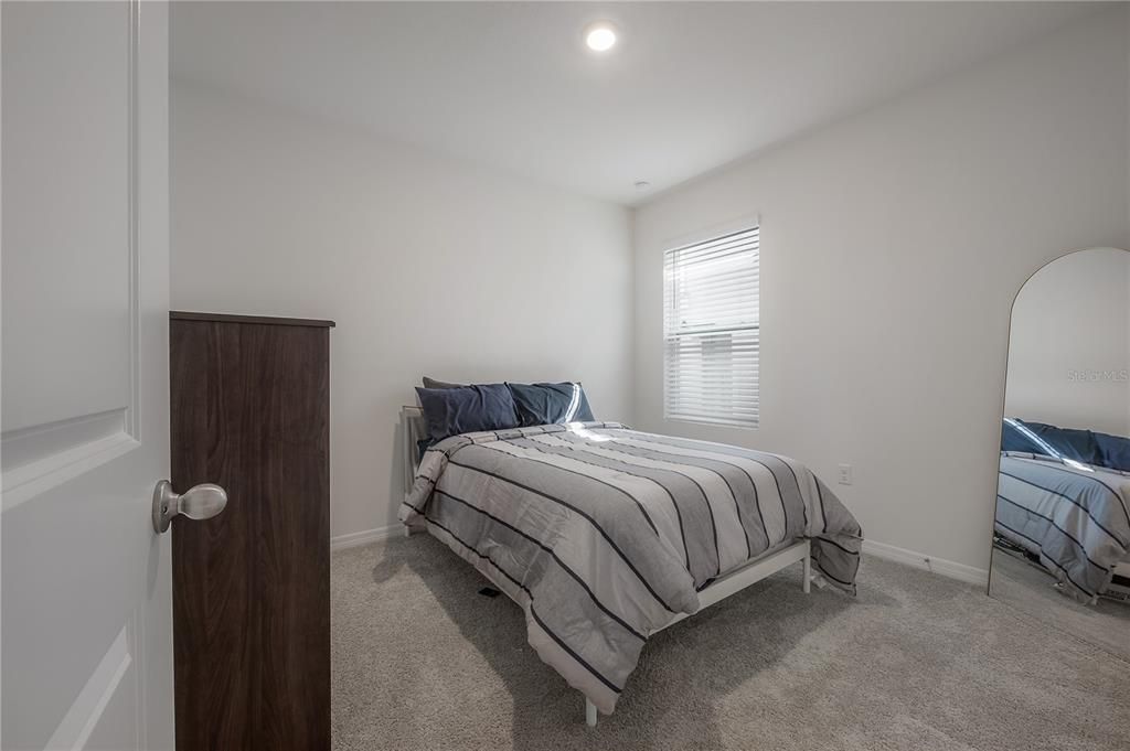For Sale: $385,000 (3 beds, 2 baths, 1516 Square Feet)