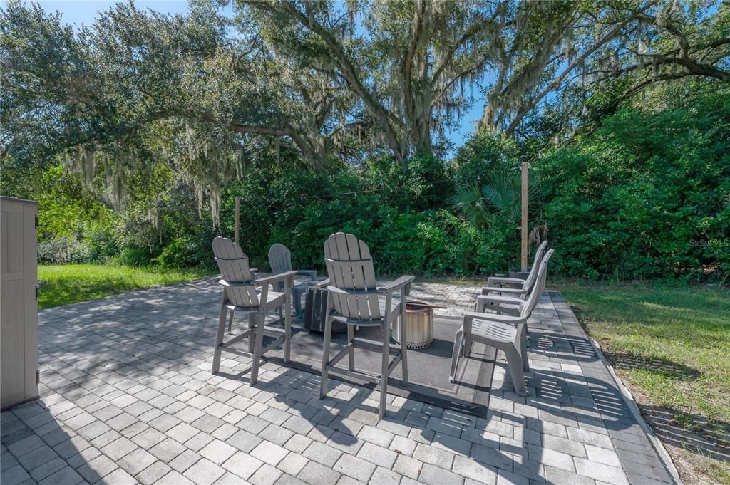 For Sale: $385,000 (3 beds, 2 baths, 1516 Square Feet)