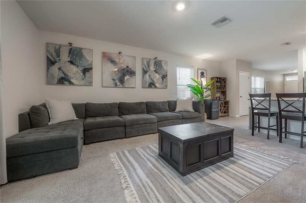 For Sale: $385,000 (3 beds, 2 baths, 1516 Square Feet)