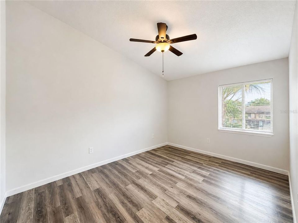 For Rent: $1,350 (2 beds, 2 baths, 934 Square Feet)