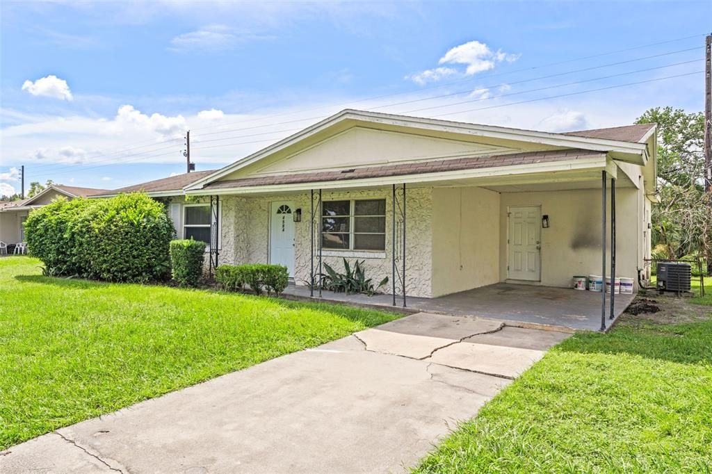 For Rent: $1,750 (3 beds, 2 baths, 1122 Square Feet)