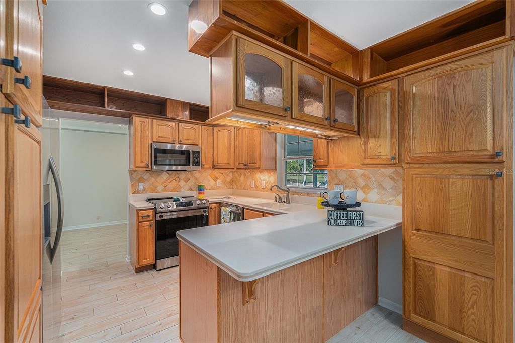 En Venta: $550,000 (3 camas, 2 baños, 2082 Pies cuadrados)
