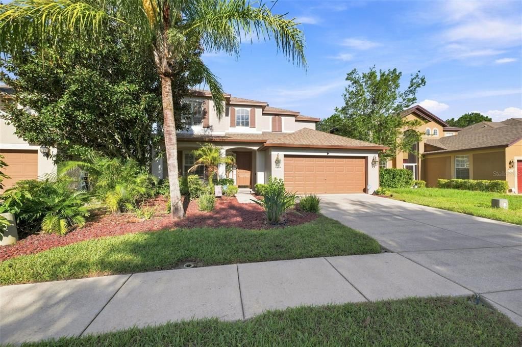 En Venta: $399,000 (4 camas, 3 baños, 2533 Pies cuadrados)