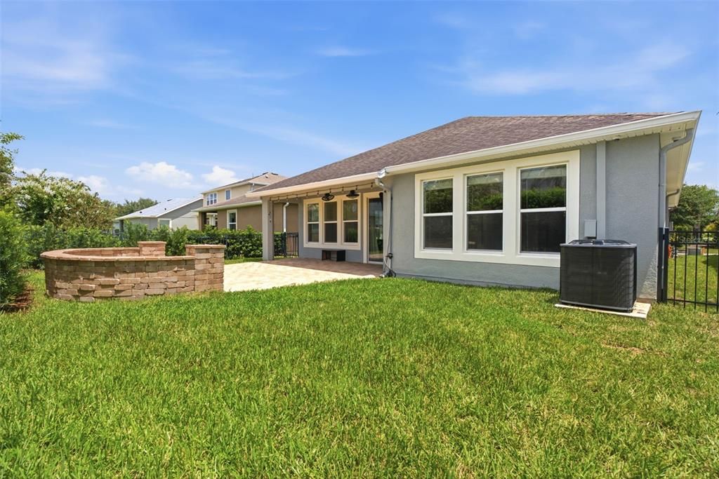 For Sale: $479,900 (4 beds, 3 baths, 2218 Square Feet)