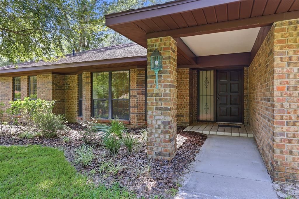 For Sale: $464,000 (4 beds, 3 baths, 2324 Square Feet)