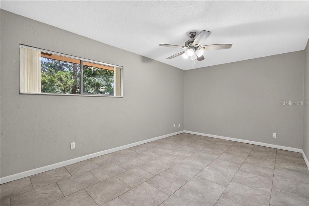 For Sale: $209,900 (3 beds, 2 baths, 1344 Square Feet)
