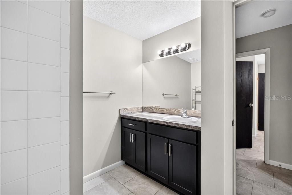 For Sale: $209,900 (3 beds, 2 baths, 1344 Square Feet)