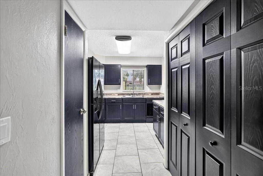 For Sale: $209,900 (3 beds, 2 baths, 1344 Square Feet)
