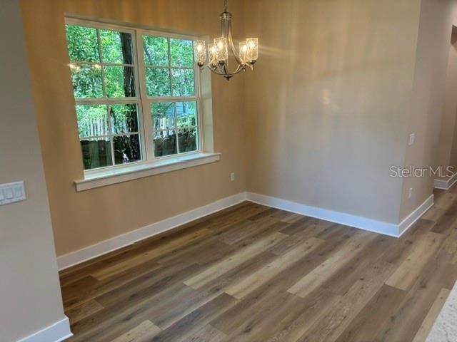 En Venta: $448,500 (3 camas, 2 baños, 1928 Pies cuadrados)