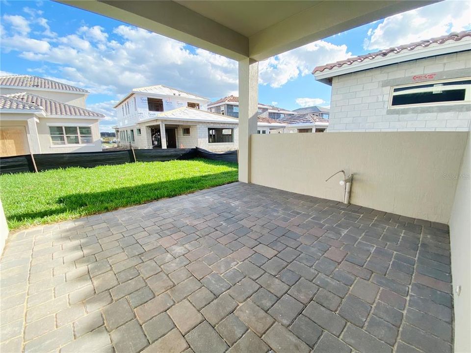 For Rent: $2,900 (3 beds, 2 baths, 1698 Square Feet)