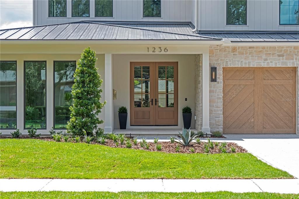 For Sale: $2,950,000 (5 beds, 5 baths, 3501 Square Feet)