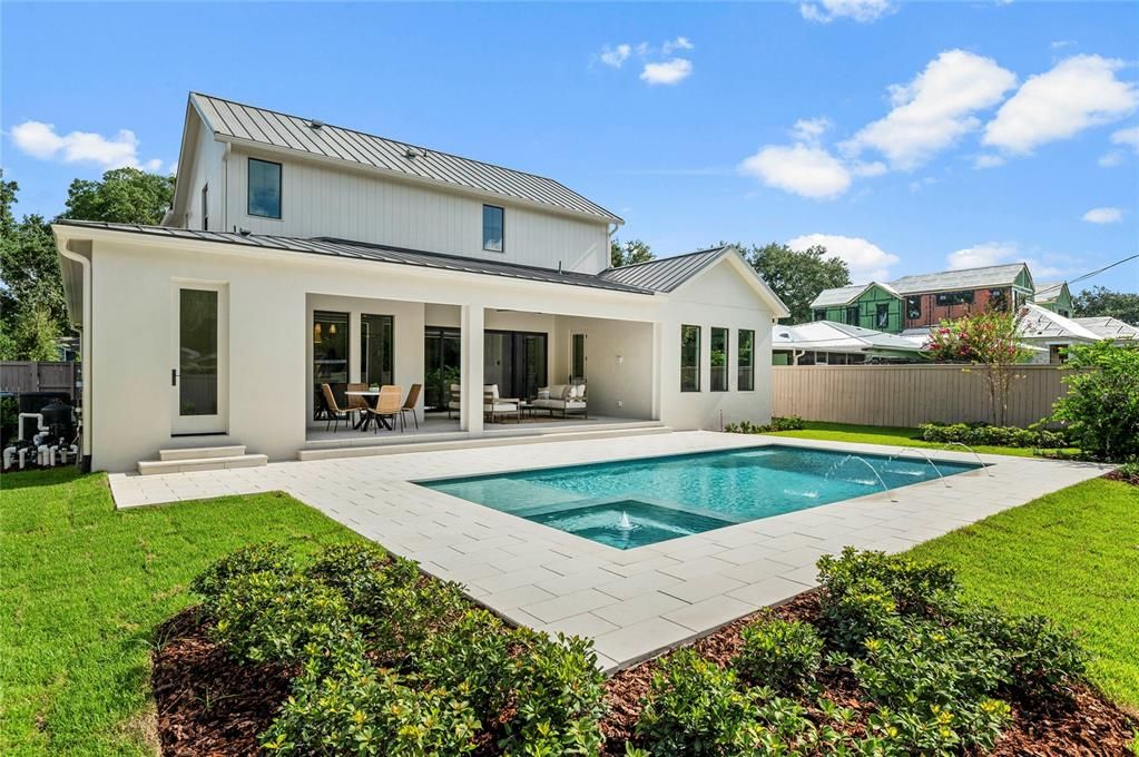 For Sale: $2,950,000 (5 beds, 5 baths, 3501 Square Feet)