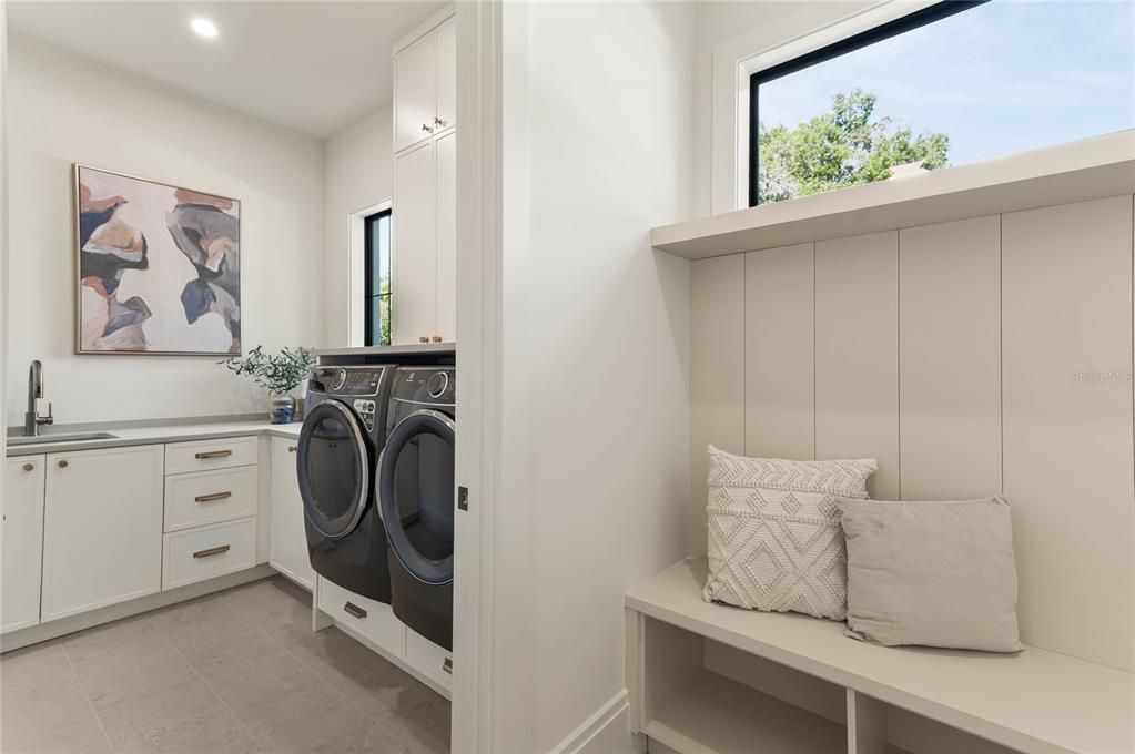 For Sale: $2,950,000 (5 beds, 5 baths, 3501 Square Feet)
